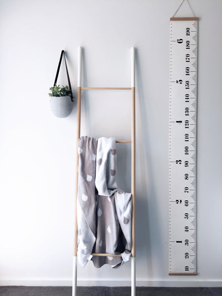 Canvas Height Chart - White